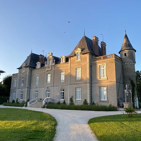 Chateau De St-Fulgent, Gite La Tour Saint-Fulgent ภายนอก รูปภาพ