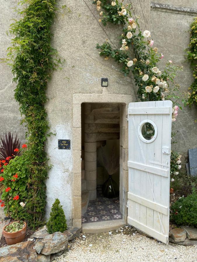 Chateau De St-Fulgent, Gite La Tour Saint-Fulgent ภายนอก รูปภาพ